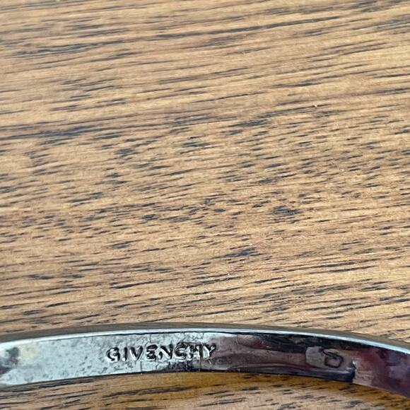 Givenchy Crystal Gem Stone Bangle Bracelet Silver Gray Tone Clasp Opening - Picture 5 of 6